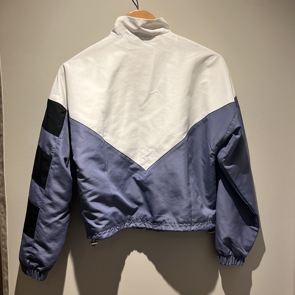 Adidas originals windbreaker - Picture 2 of 9